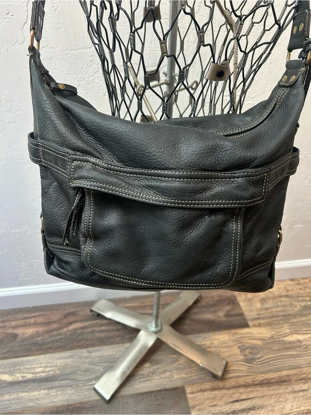 Fossil Black Leather Slouchy Hobo Shoulder Bag Contrast Stitch Purse
